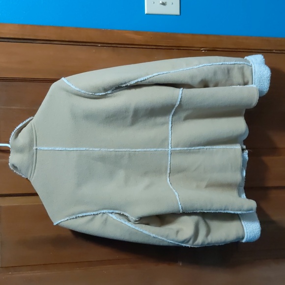 Cozy Jacket size M - Picture 7 of 9